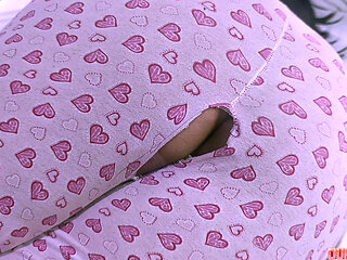 I didn't have another pajamas stepbrother Why are you penetrating me? Don't come inside!