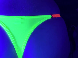 Glow & Fuck (Masked)