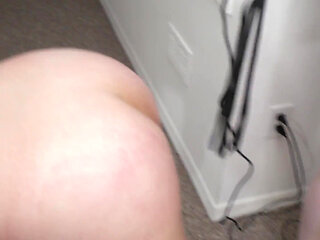 Salina Kyle gets a spanking