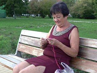 Rob and Hettie making out and having oral sex