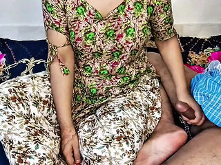 I fucked my beautiful stepsister she is very hot