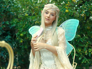 Petite blondie babe showed stunning body