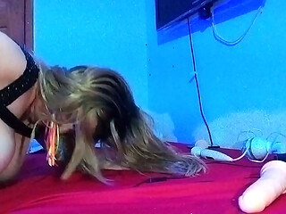Profissional do sexo que sabe o que est&aacute_ fazendo.