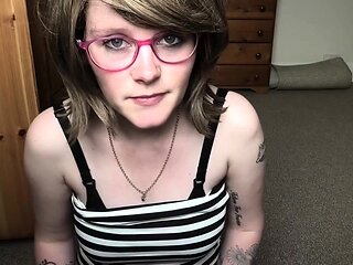 Sydney Harwin  Moms Overflowing Breasts