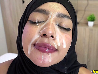 Muslim Hijaabi Teen Fucked Hard and Cum Dumped