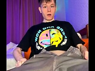 Edging My Thick Cock Until My Skinny Legs Start Shaking
