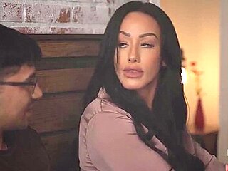 Stepson Wanted To Relax And Fucked Gorgeous Stepmother