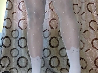 White pantyhose for teen