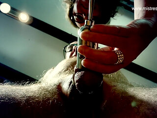 Dominatrix mistress April the ceremony