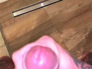 Big load of cum