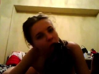 Russian Viktoria Squirts on Webcam with Toy