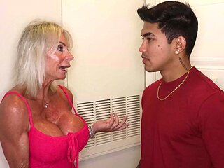 Mature woman and a tattooed Latino are fucking raw