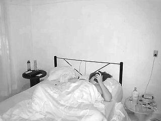 Chubby Pregnant Girlfriend Masturbates While I Spy on Her on Camera