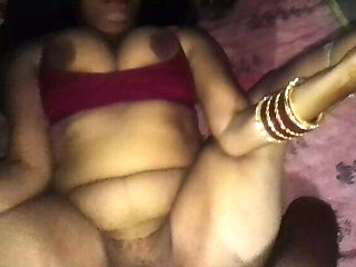 Horny Indian Bhabhi Soni Sk Big Ass Blowjob and Doggy Sex