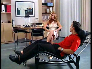 Hot Blonde Therapist Has a Good Fuck with a Well Endowed Patient