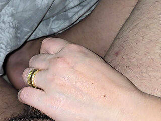 Damn, step son recived a strong and quick handjob from step mom