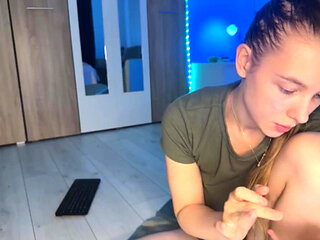 Live streaming via webcam