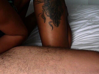 Extreme Pussy Eating Sqyirt