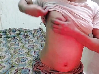 Abbu jaan ne meri jawani dekh kar jabar dasti pakad ke chut mari