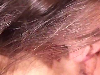 Lesbian Licking and Cumshot on Pussy