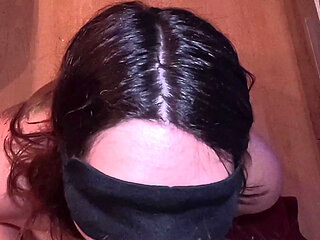 Homemade Amateur Blowjob and Cum Swallow