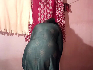 Saree Dropping Solo Sfw