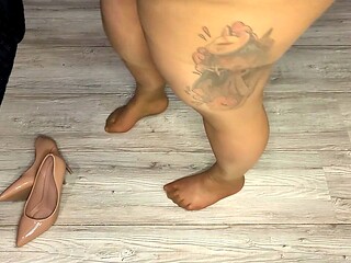Feet fetish, femdom mistress, high heels