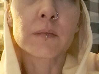 15 Sneezes! Petite Pierced Goth Achoo