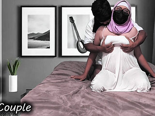 bokep Indo Viral 2025 Ibu MILF Indo Punggung Besar Naik enak Tiri - Roleplay Keluarga Mesra