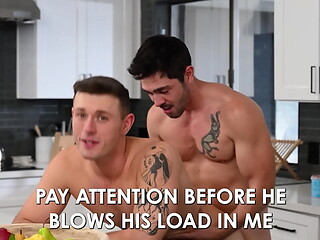 Stud Kyle Gets Drilled by Handyman Travis'_s Massive Tool