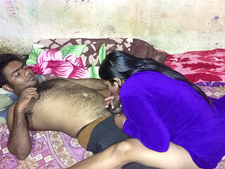 Behen ne ko porn movie dekhte hue pakda ko