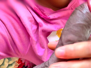 India Desi girl Soniya Suking big dick best blowjob, giving blowjob, best video of blowjob on internet