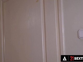 21 SEXTREME - Hot Babe Renata Fox Drilled By Horny Old Stud - Redhead