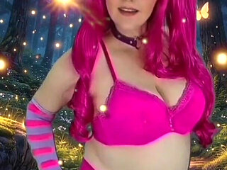 Grinley Gets Her Cream