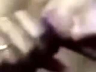 Sinhala Couple's Close-Up Amateur Video from Nugegoda Lodge