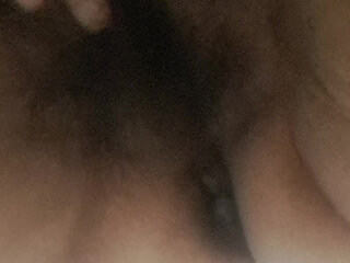 Stepmom having a really nice orgasm with a squirt