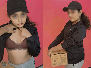 Desi Hindi delivery girl fuck hardcopy with big black cock, Xxxx hindi audio sex