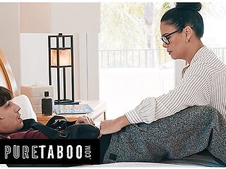 Teacher Milf Dana Vespoli Shows Her Injured Favorite Student How Much She Cares For Him