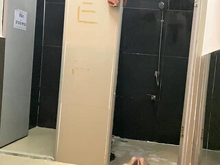 FN112 I'm happily taking a bath.