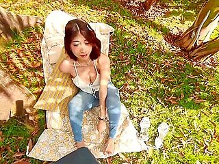 Sexy Big Titted Babe Fucked On Vacation By Ex