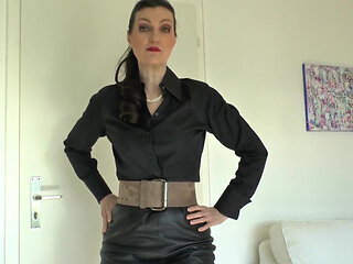 Wide Tight Belts Part 78 Lady Victoria Valente