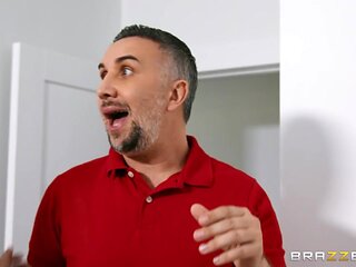Creampie My Wife With Brandi Love, Keiran Lee, Holly Hotwife - Brazzers