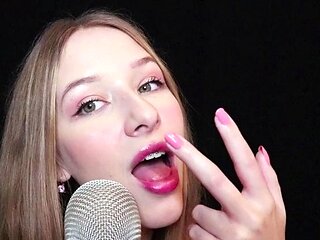 Diddly ASMR - Up close finger sucking ASMR