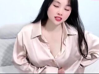 Asian Japanese teen big boobs creampie