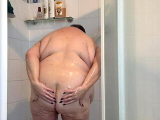 Watch Me Clean My Gapping Cunt Hole