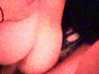 Amateur MILF Sucking Like A Pornstar