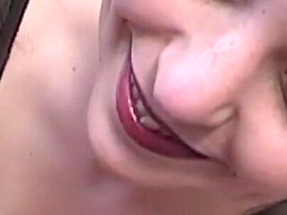 Tawny Brie & Simon Synister Titter Handjob Facial