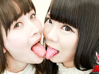 Behind the Scenes: Introductions and Virtual Lesbian Kisses with Soft Tongues Lesbian Kisses!