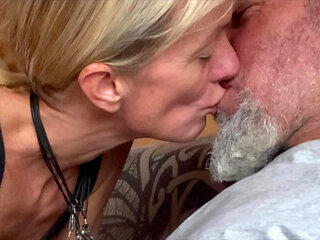 Accidental Blowjob in the Morning - Deep Throat, I Cum in His Mouth, I Can't Take It Anymore, How Good He Sucks
