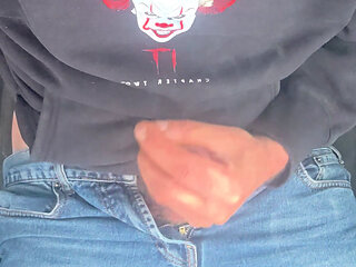 Straight guy jerks off while having a coffee